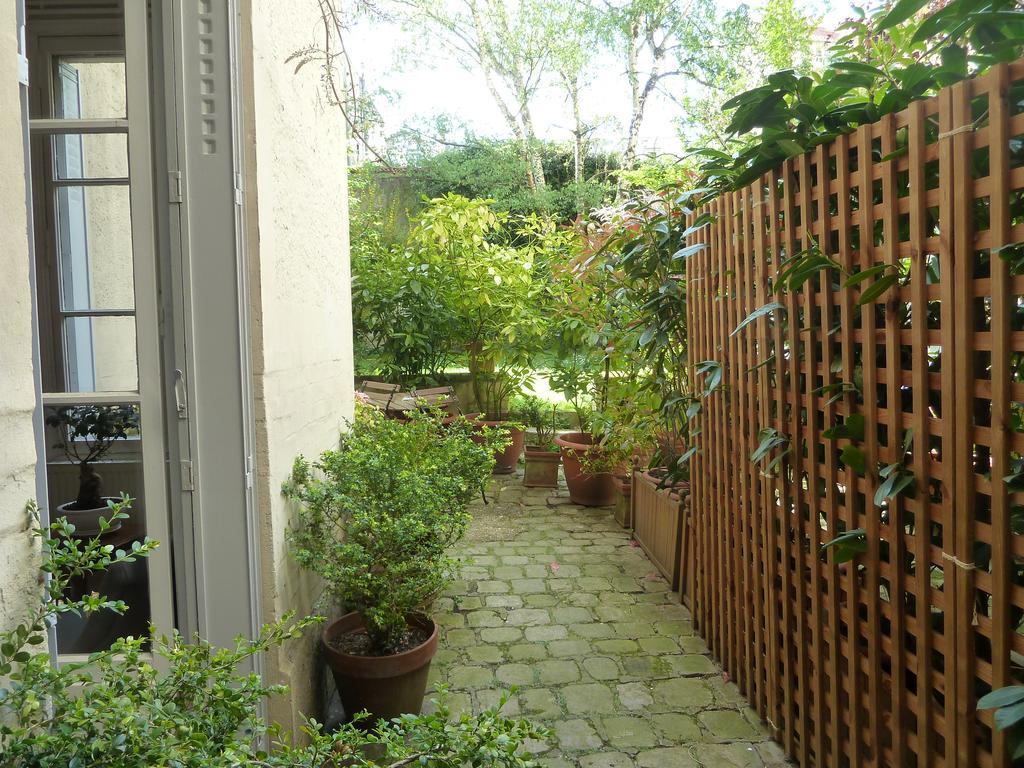 Les Carres Apartment Versailles Exterior photo