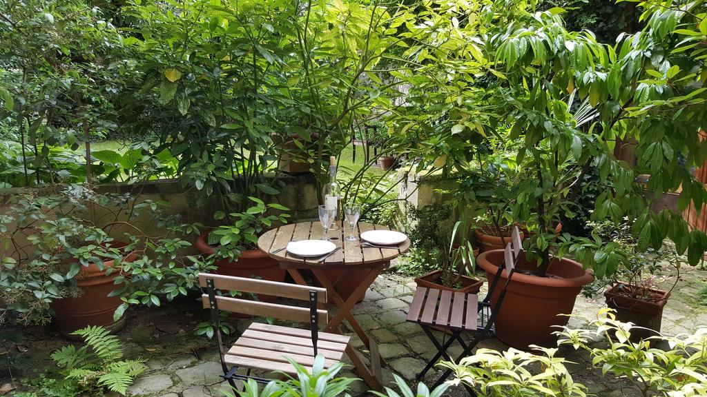 Les Carres Apartment Versailles Exterior photo